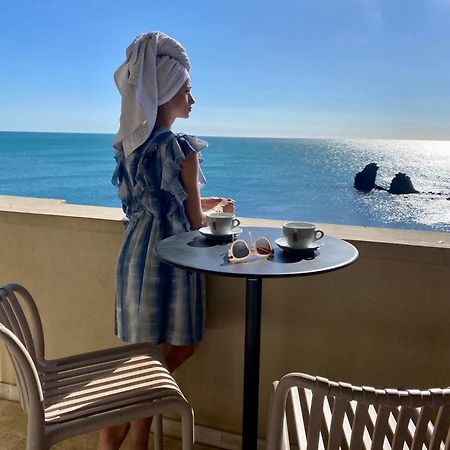 Hotel La Grande Conque Agde Bagian luar foto
