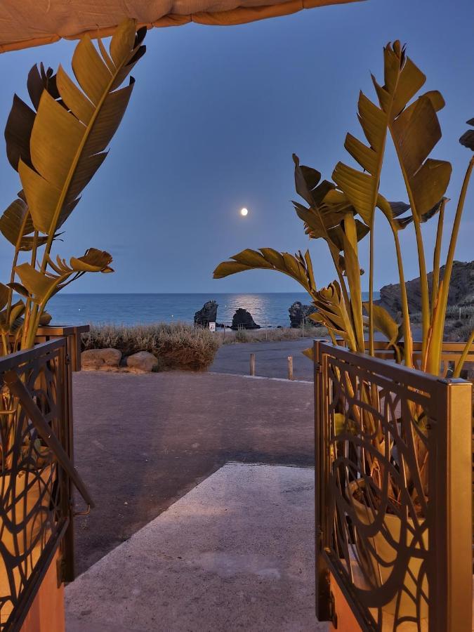 Hotel La Grande Conque Agde Bagian luar foto