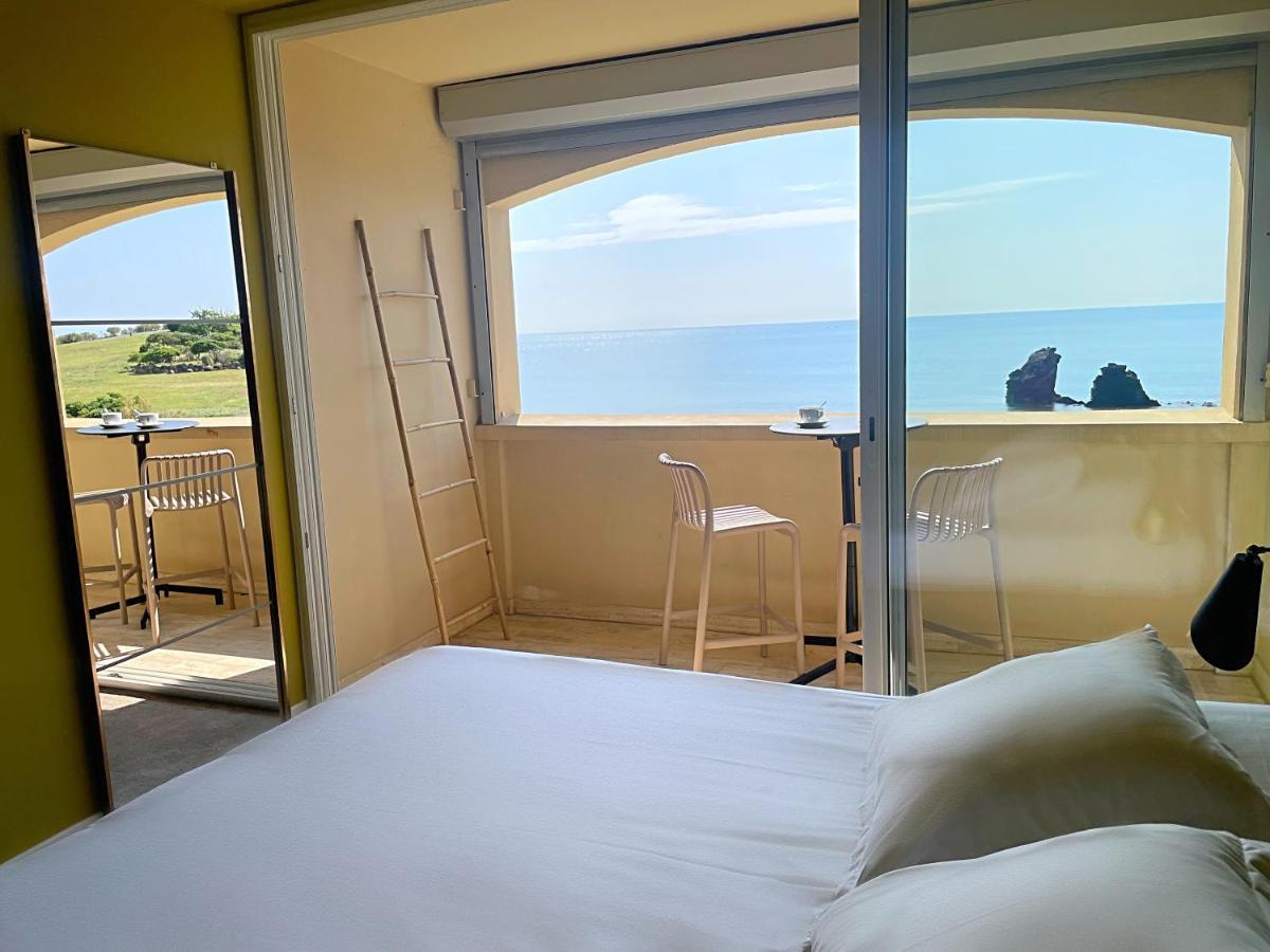 Hotel La Grande Conque Agde Bagian luar foto