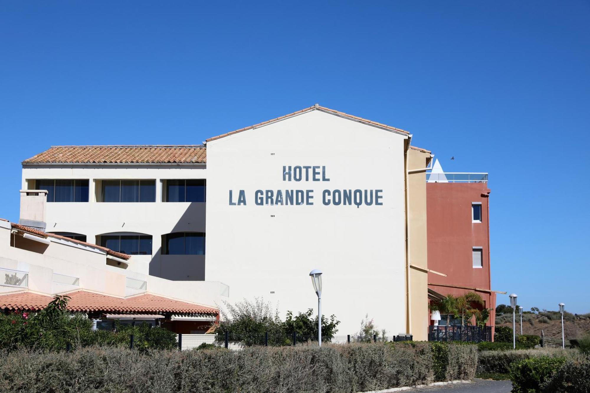 Hotel La Grande Conque Agde Bagian luar foto