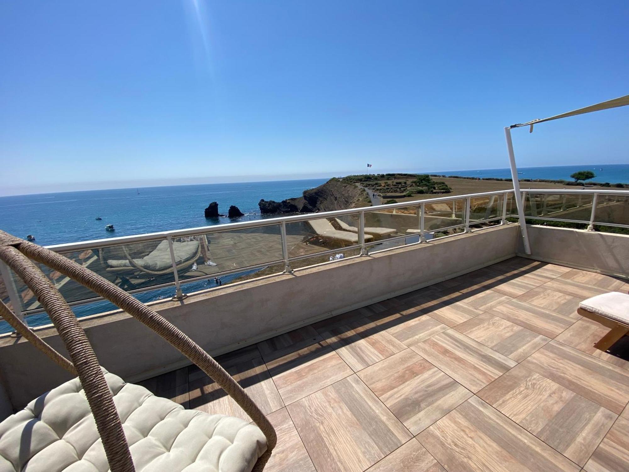 Hotel La Grande Conque Agde Bagian luar foto